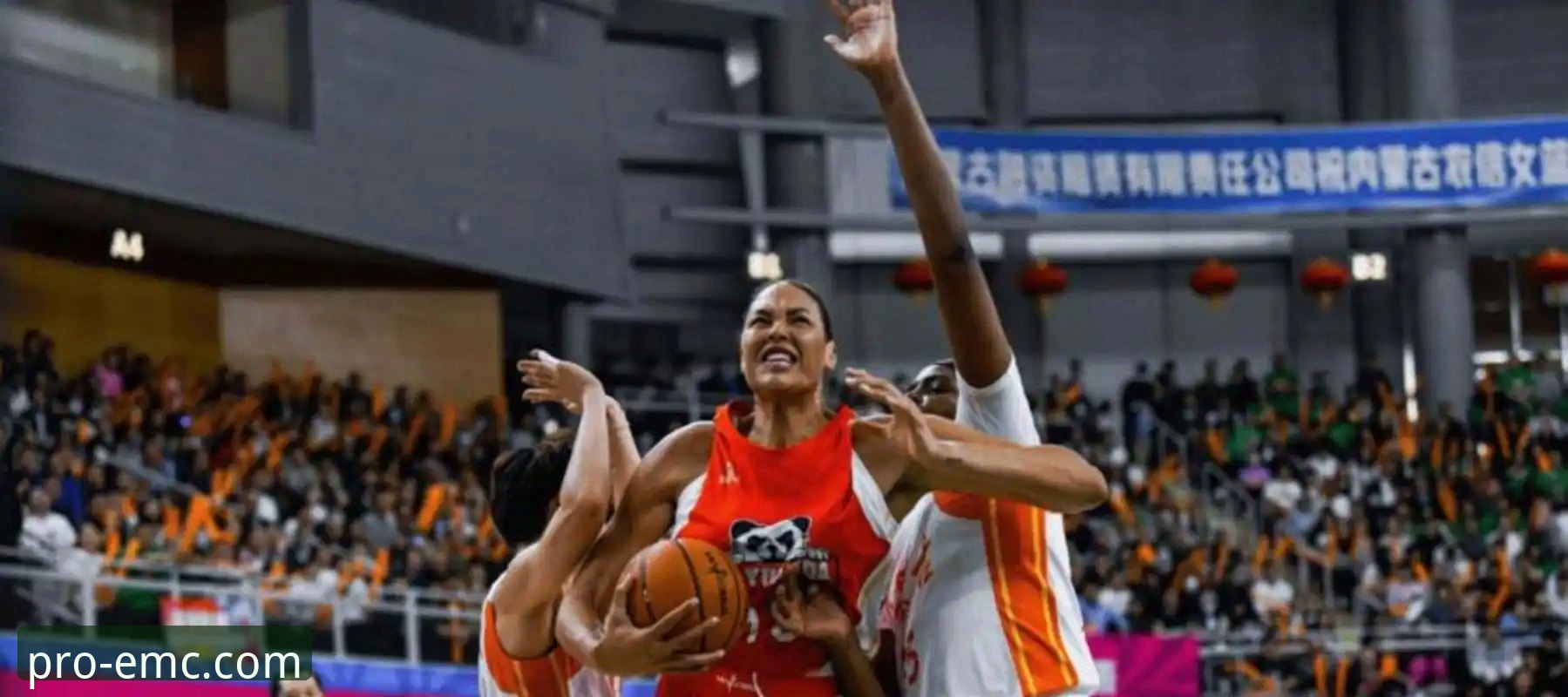 WCBA总决赛G1分差纪录对比：四川女篮95-61大胜山西，三外援火力全开